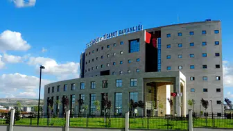 Sosyal medyada mevzuata aykırı ilan veren 82 işletmeye ceza