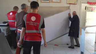 Mobil onarım ekibi yaz tatilinde 72 okulun bakım ve onarım işlerini yaptı