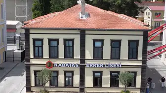 Gazi okul Kabataş Erkek Lisesi 118 yıllık eğitim mirasını geleceğe taşıyor
