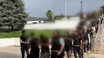 Suç örgütlerine yönelik eş zamanlı operasyonda 42 şüpheli yakalandı