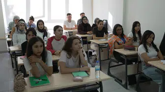 Büyükşehir, Pusula Maraş Eğitim Merkezi’yle gençlerin yanında