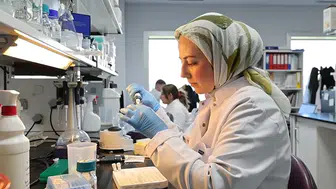 Geleceğin tedavi teknolojisinde ilk kamu üretim izni ERÜ'nin