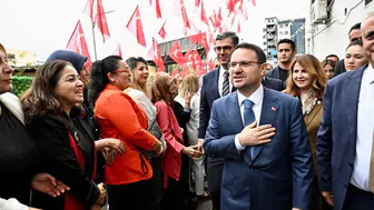 Bakan Gürlek, Türkiye yüzyılı buluşmaları kapsamında Adana’yı ziyaret etti
