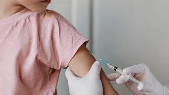 Çocuklarda kış enfeksiyonlarına karşı aşı ve hijyen önerisi
