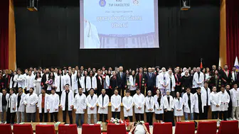 KSÜ Tıp Fakültesi birinci sınıf öğrencileri beyaz önlüklerini giydi