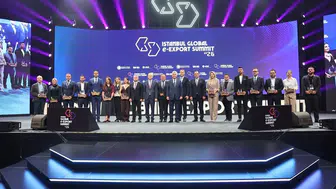 İstanbul Küresel E-İhracat Zirvesi’nde iş dünyası bir araya geldi