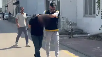 Trafikte kavga ettiği kişiyi öldüren firari zanlı saklandığı evde yakalandı