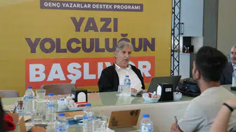 Kahramanmaraş’ta gençlere özel yazarlık kampı başladı