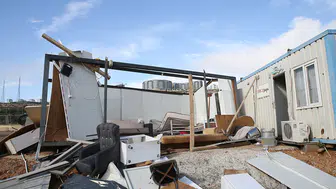 Antalya Valisi Şahin, kentteki hortum ve trafik kazası hakkında açıklamada bulundu