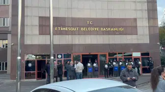 Etimesgut Belediyesine yönelik yolsuzluk soruşturmasında 25 gözaltı