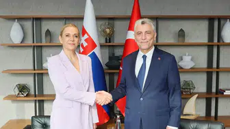 Bolat: “Slovakya ile 5 milyar dolarlık ticaret hedefine 2027'de ulaşırız”