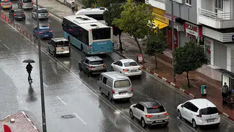 36 il için yağış ve fırtına uyarısı: 10 ile turuncu kod