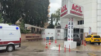 Antalya'da tedavi gören şarkıcı Alpay hayatını kaybetti