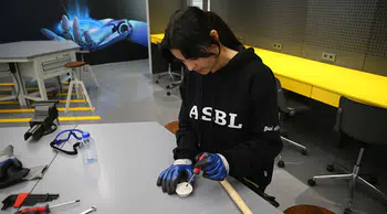 Beton dayanıklılığını kabak lifiyle artırdığı projesiyle 3 ödül aldı