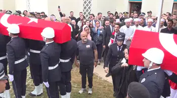 Şehit polise göz yaşlarıyla veda edildi