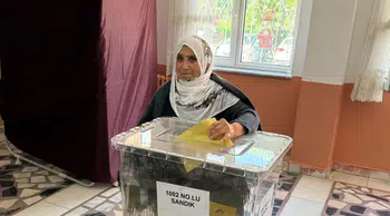 Muş ve Kayseri'de muhtarlık ara seçimi heyecanı yaşandı