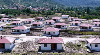 Sındırgı afet konutları hızla tamamlanıyor