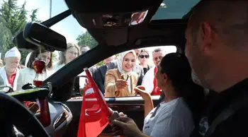 Aile ve Sosyal Hizmetler Bakanı Göktaş, Kapıkule'de gurbetçileri karşıladı