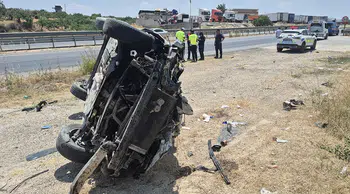 Şarampole devrilen otomobildeki 1 kişi öldü, 8 kişi yaralandı