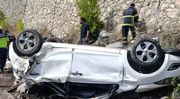 Adana'da dere yatağına devrilen otomobildeki 2 kişi öldü, 1 yaralı