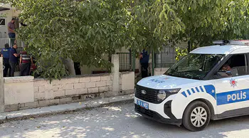 Burdur'da komşular arasında çıkan kavgada baba ve oğul bıçaklandı