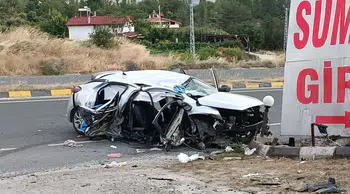 Kastamonu'da otomobil menfeze çarptı! 2 kişi öldü, 4 kişi yaralandı
