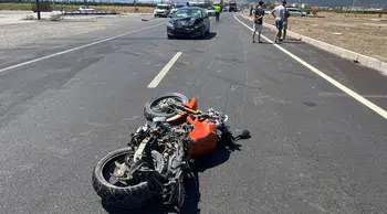 Otomobille çarpışan motosikletin sürücüsü kurtarılamadı!