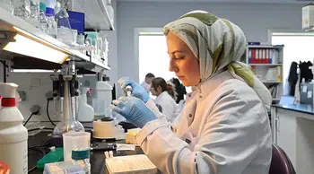 Geleceğin tedavi teknolojisinde ilk kamu üretim izni ERÜ'nin