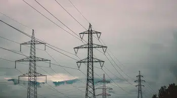 Elektrik iletim ve dağıtım altyapısına 80 milyar dolar yatırım