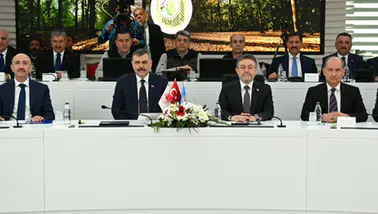 30 ilin valisi orman yangınlarında alınacak tedbirler için toplandı