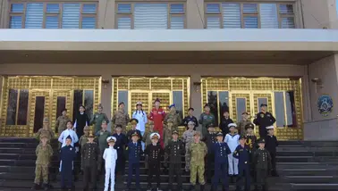 MSB, Vatan Marşı’nı seslendiren asker üniformalı çocukları paylaştı