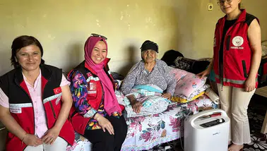Evde bakım yardımı hesaplara yatırılmaya başlandı