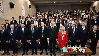 Pharmaraş 1. Eczacılık Kongresi Kahramanmaraş’ta yapıldı