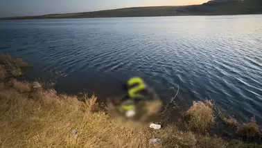 Atıyla gölete giren kişi hayatını kaybetti