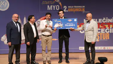 Kayseri'de meslek yüksekokulu öğrencilerinin fikirleri ödüllendirildi
