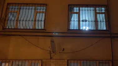 Anne oğlu tarafından bıçaklandı, hastaneye kaldırıldı