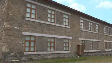 Müzeye dönüştürülen 88 yıllık okul binası geçmişe ışık tutuyor