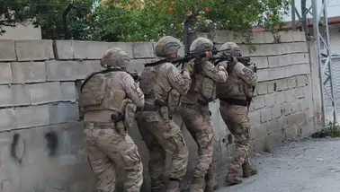 Tetikçi ve suç örgütlerini övücü paylaşımlara 54 ilde operasyon