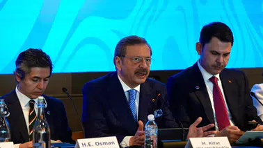 Hisarcıklıoğlu, COP31 İş Dünyası Forumu’nun Küresel Yuvarlak Masa Toplantısına katıldı