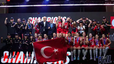 Türk voleybolu dünyaya gücünü bir kez daha gösterdi