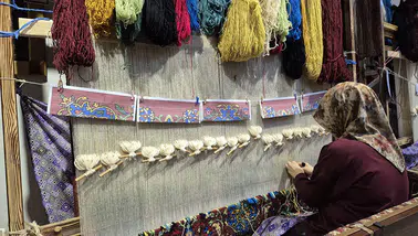 Isparta'nın özgün halıcılık mirası yeniden canlandırılıyor