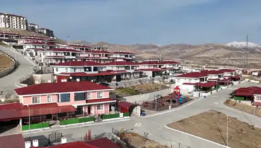 Ahıska Türkleri için yapılan kalıcı konutların teslimine başlandı