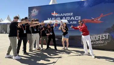 Gençlik merkezinde eğitim alan gençler Teknofest’te Türkiye şampiyonu oldu