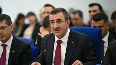 Cumhurbaşkanı Yardımcısı Yılmaz, 2027 yılı bütçesini sundu