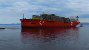 Türkiye'nin ilk yüzer üretim platformu Osman Gazi görev yerine uğurlanıyor