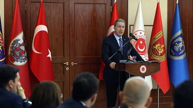 Bakan Akar, yeni askerlik sistemini açıkladı!