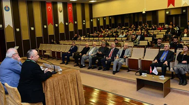 KSÜ’de “Bilim, Din ve Türkçülük” konferansı düzenlendi!