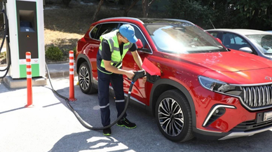 2025'te yaklaşık 200 bin kişi elektrikli aracı tercih etti