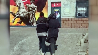 45 yıl 5 ay 10 gün kesinleşmiş hapis cezasıyla aranan kadın yakalandı