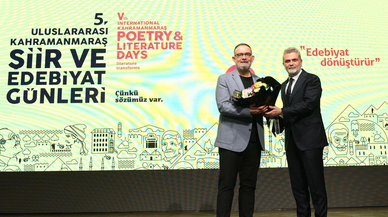 5’inci Uluslararası Şiir ve Edebiyat Günleri, görkemli törenle başladı